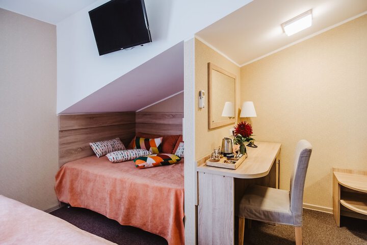 Room 20 of 39