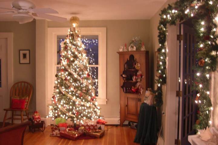 Hotel Interior 6 of 204