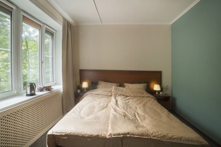 Room 10 of 10