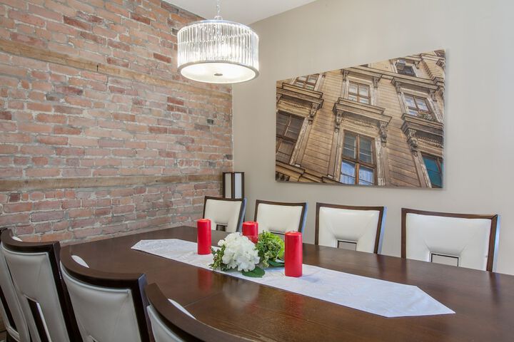 Dining Photos