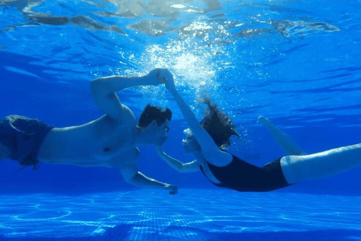 Pool 52 of 163