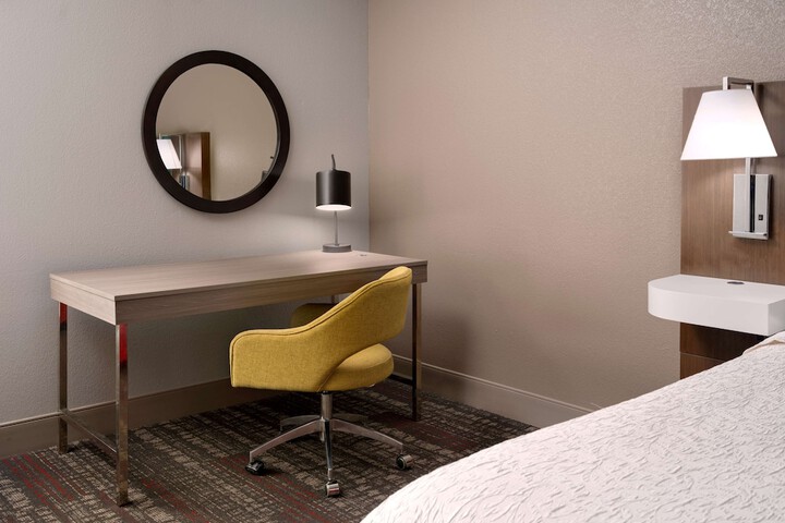 Room 12 of 15