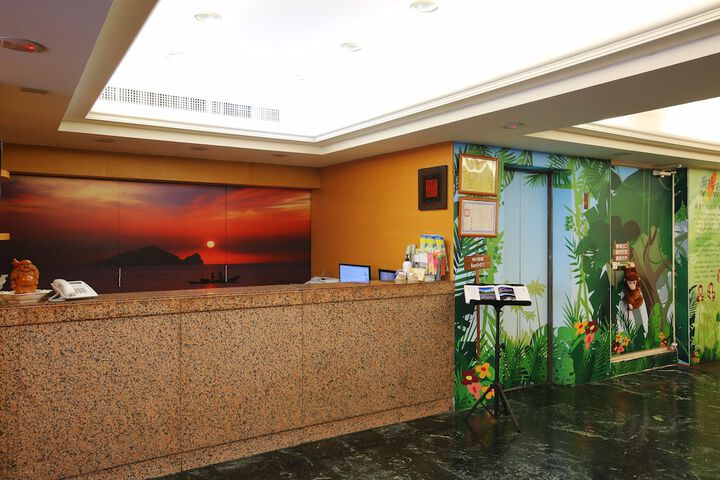 Hotel Interior 9 of 41