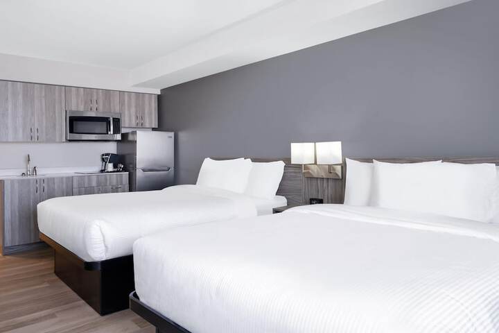 Room 17 of 41