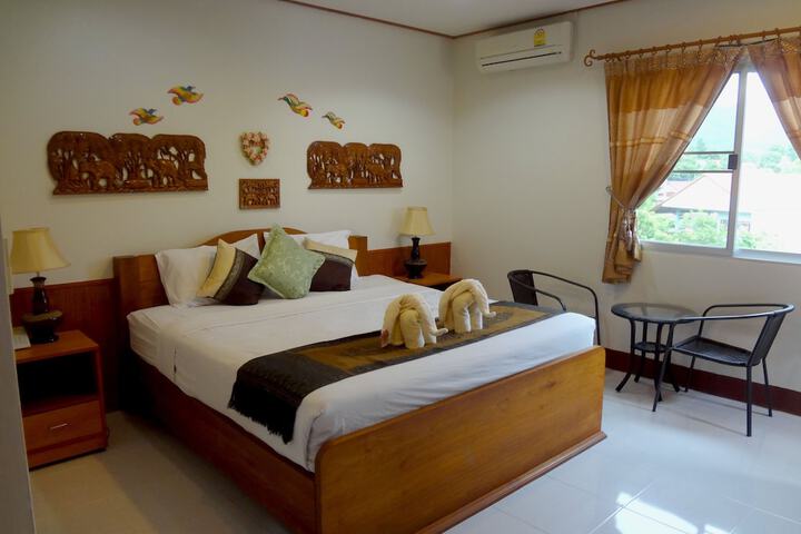Room 17 of 49
