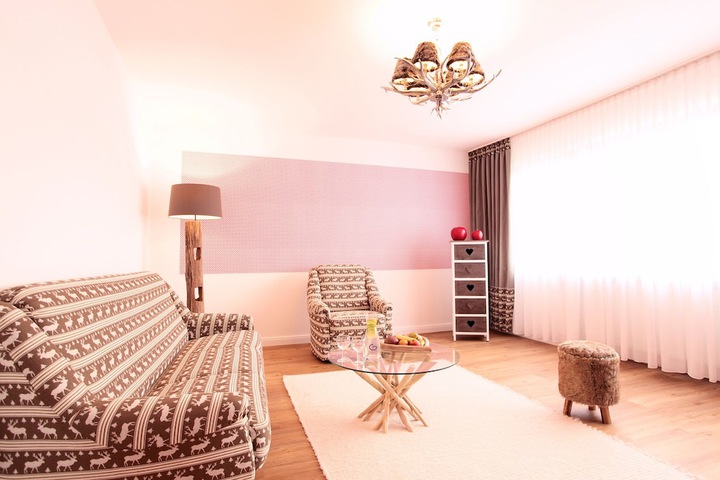 Room 13 of 72