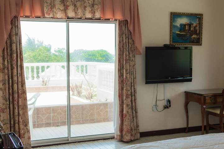 Room 9 of 48