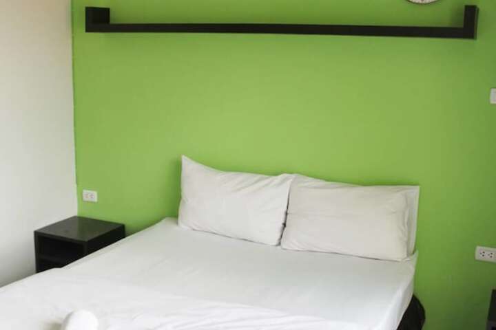 Room 13 of 49