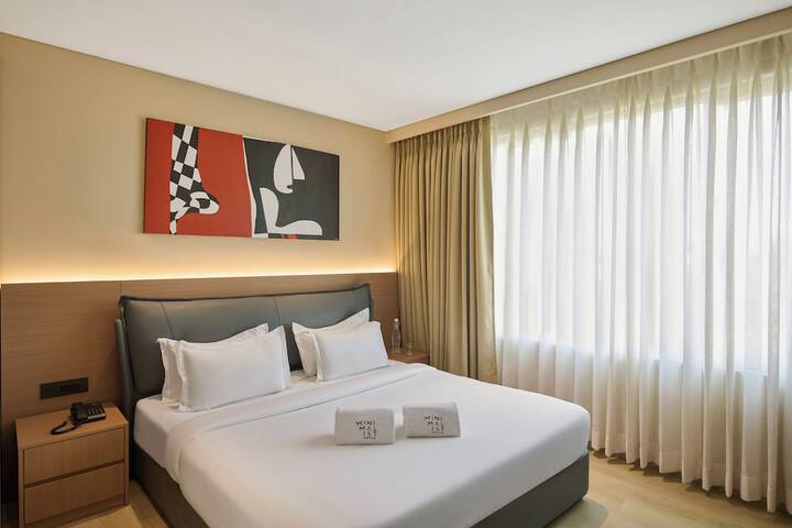 Room 9 of 54