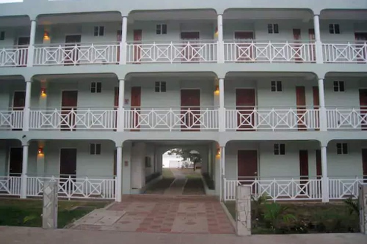 Hotel Entry