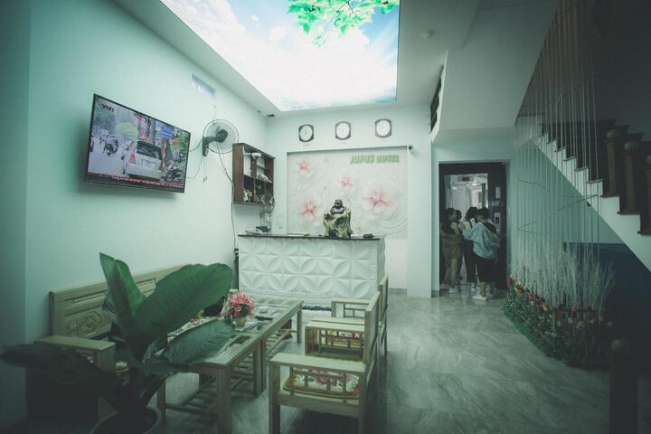 Hotel 2 of 6