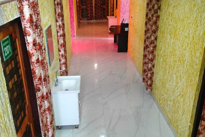 Hotel Sunlight Srinagar by GRB in Srinagar