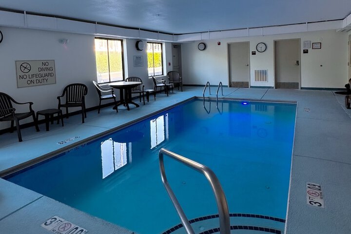 Pool 36 of 41