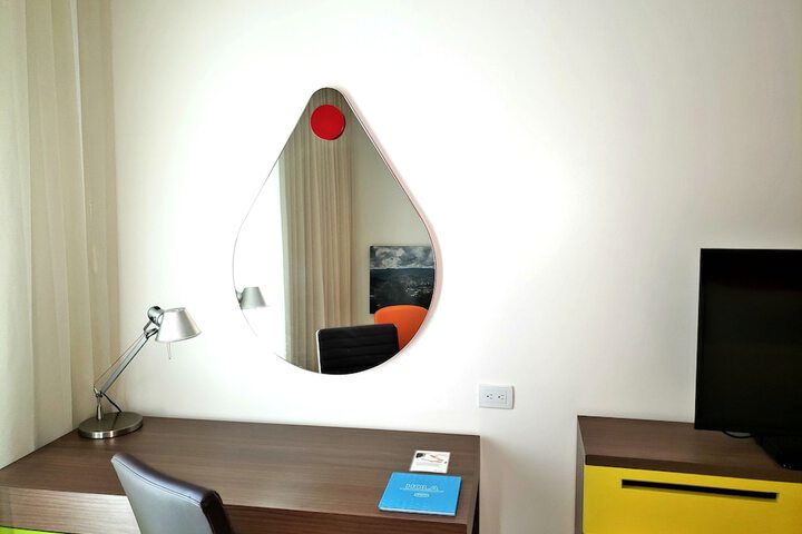Room 7 of 50