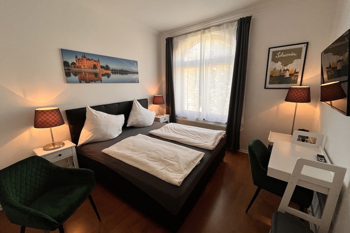 Room 45 of 149