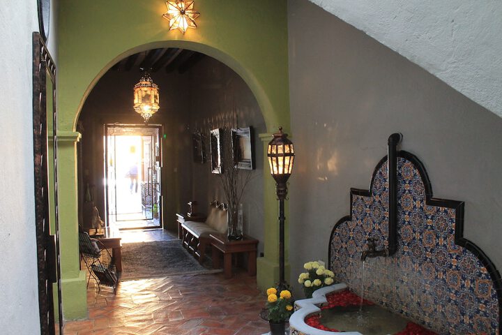 Hotel 2 of 62