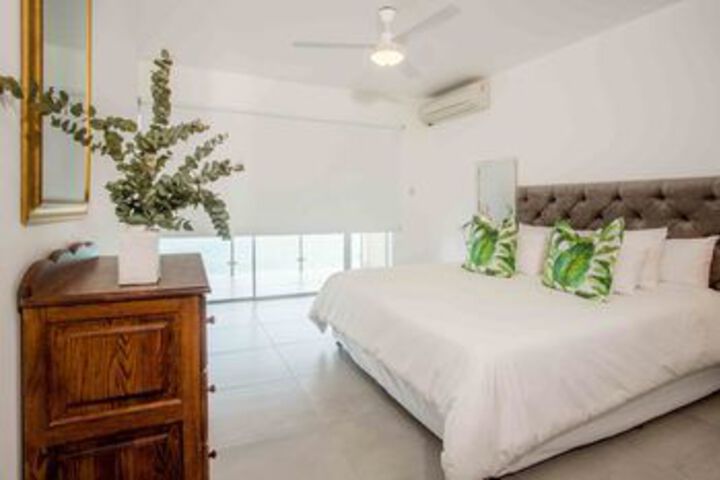 Hotel Interior 19 of 29