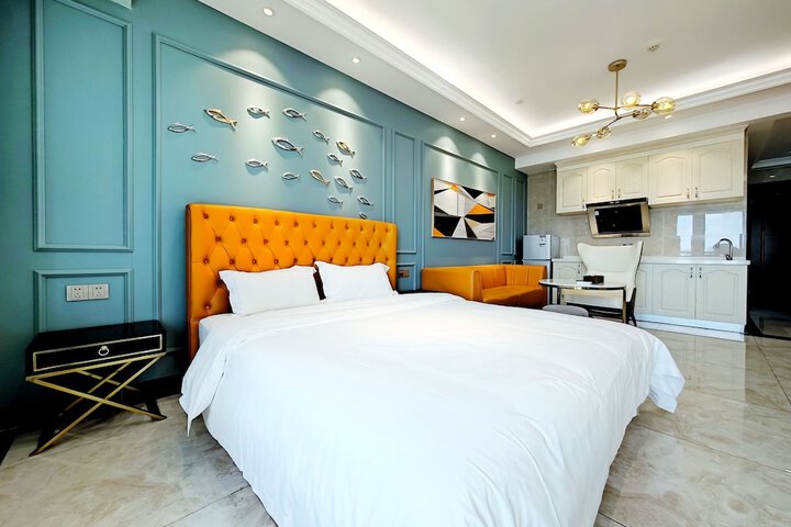Room 3 of 30