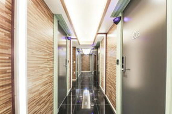 Ballroom/Hall 23 of 30