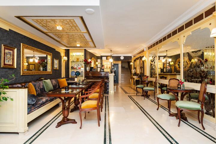 Lobby Photos