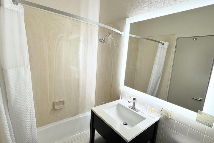 Bath Interior