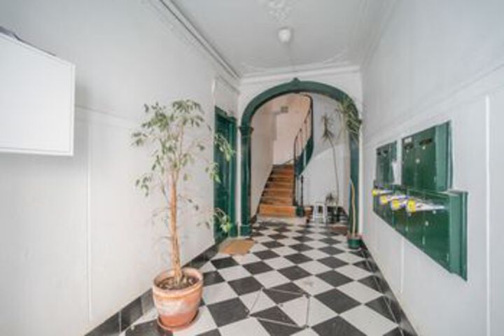 Room 21 of 263