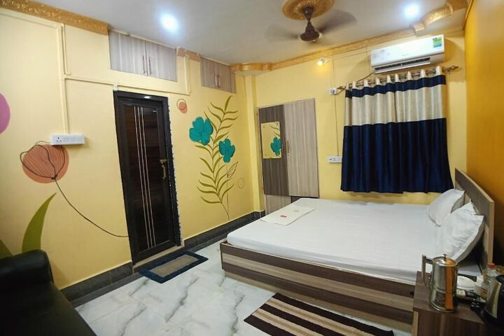 Room 10 of 63