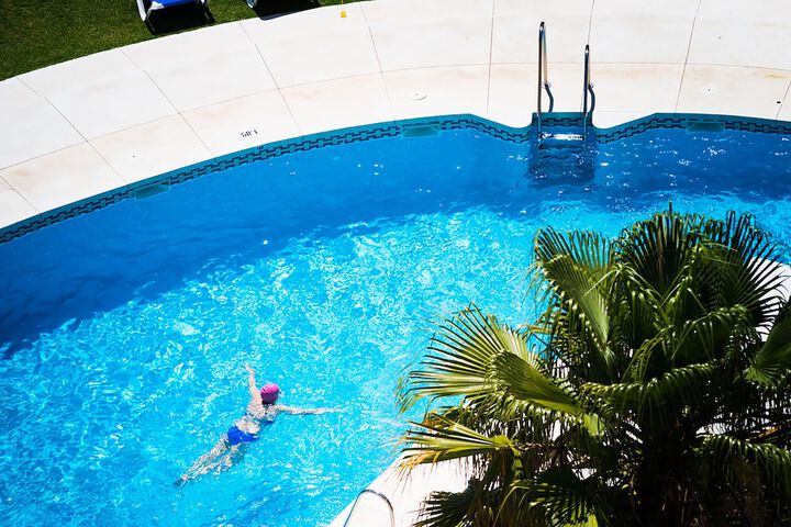 Pools & Facilities