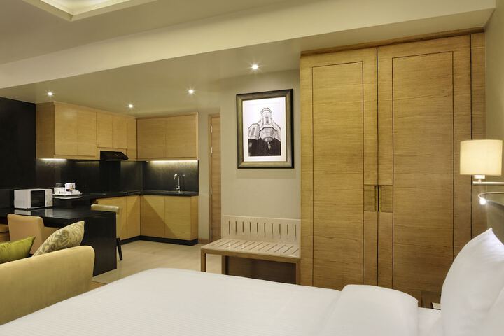 Room 7 of 69