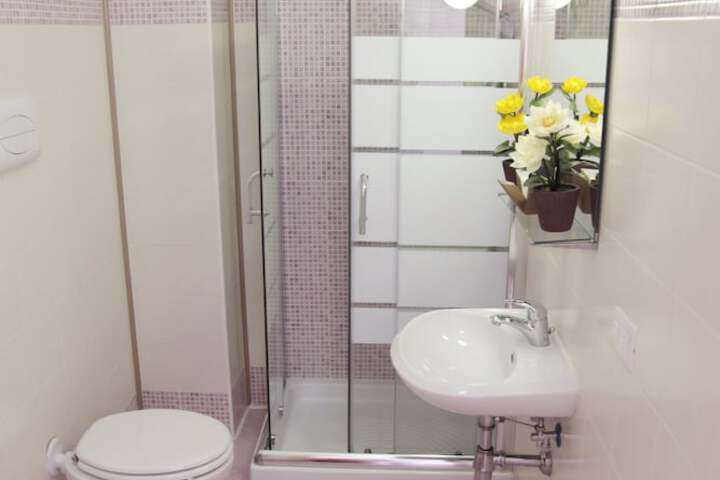 Clean Restrooms