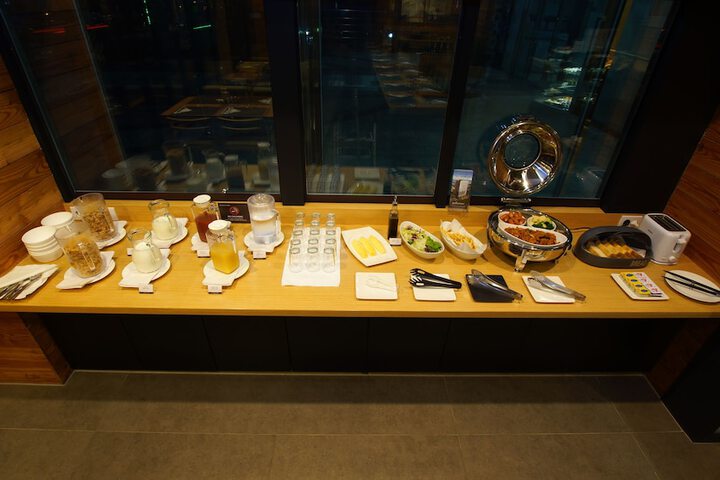 Dining 14 of 20