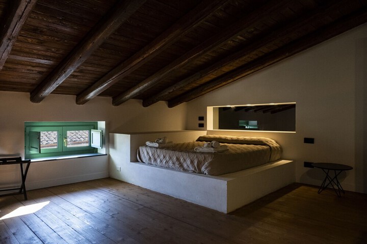 Room 19 of 130