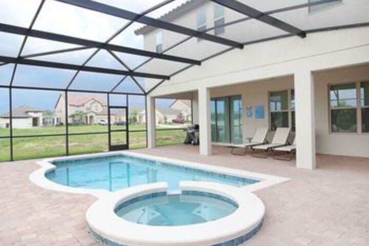 Pool 516 of 687