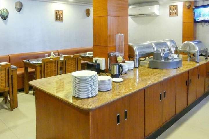 Dining Photos