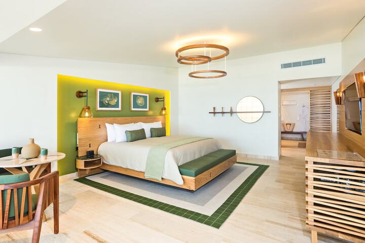Room 15 of 192