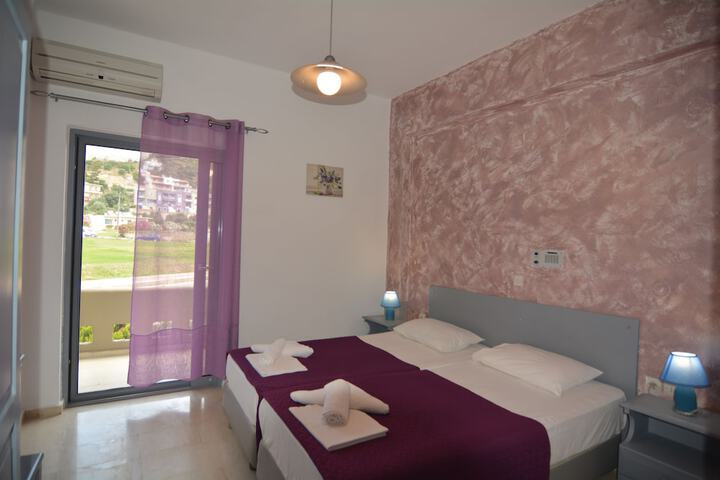 Room 5 of 51
