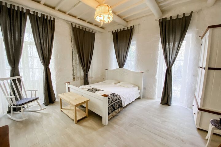 Room 21 of 79