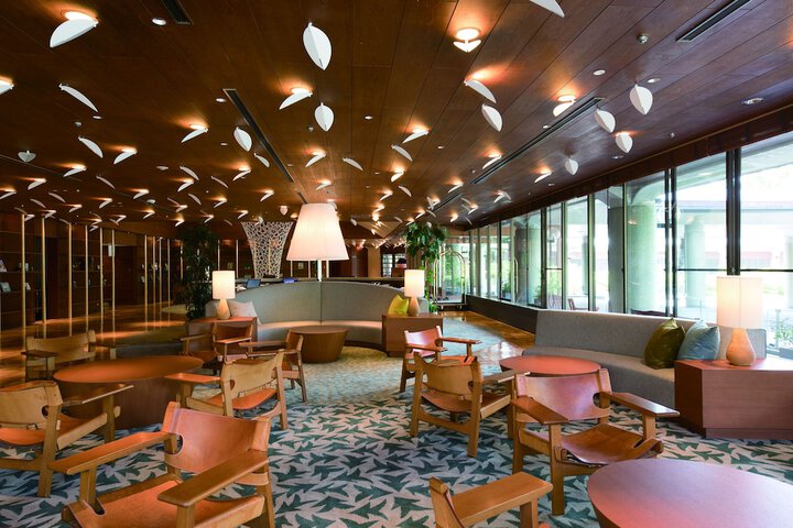 Hotel Lobby