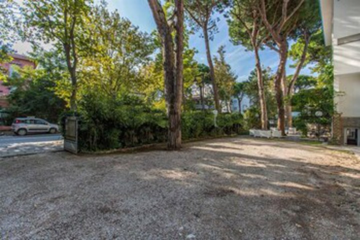 Property Grounds 14 of 21