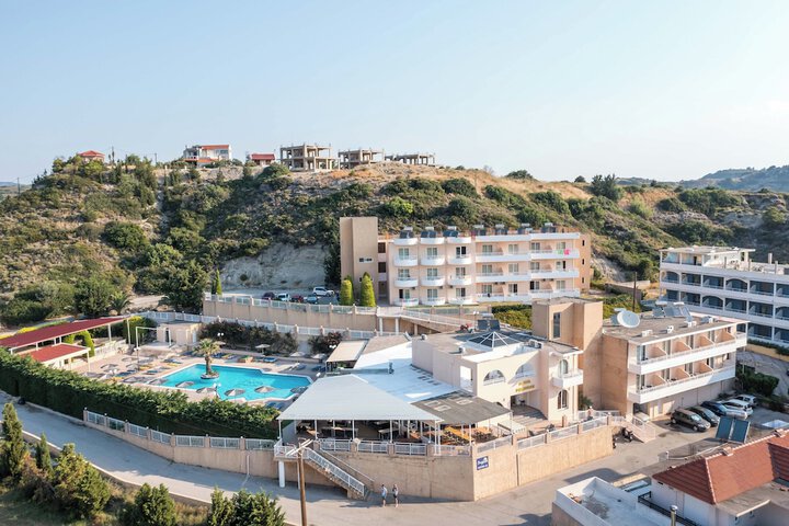 Hotel 94 of 107