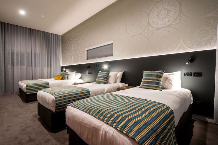 Room 14 of 34