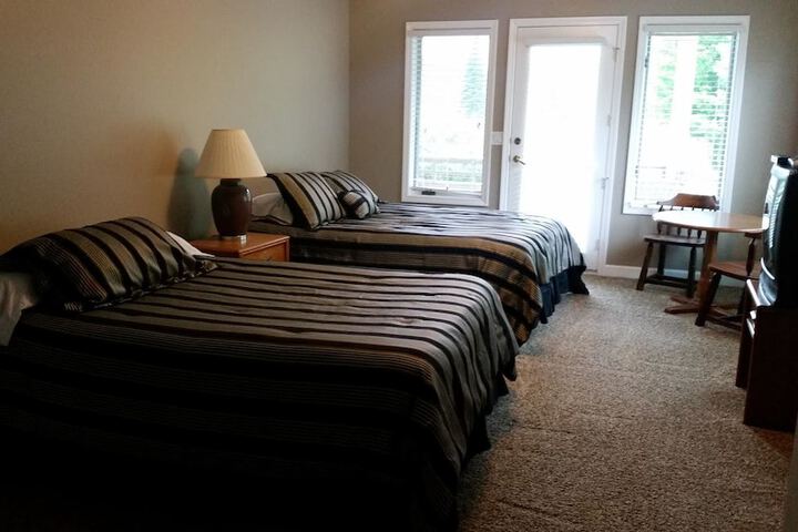 Room 5 of 20