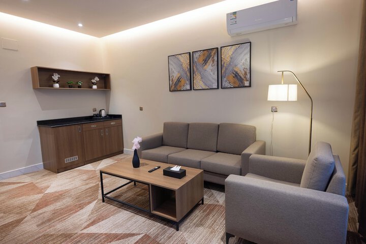 Room 40 of 64