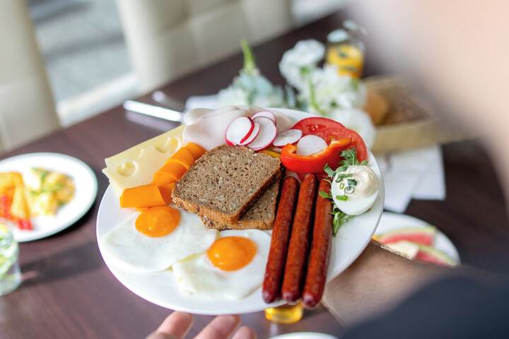 Breakfast/Coffee Service 45 of 73