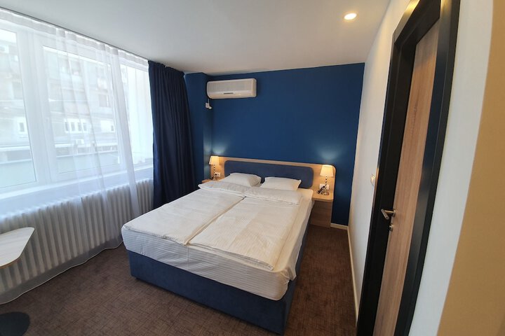 Room 21 of 56