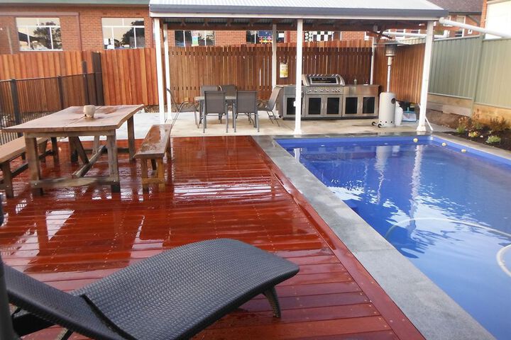 Pool 28 of 39