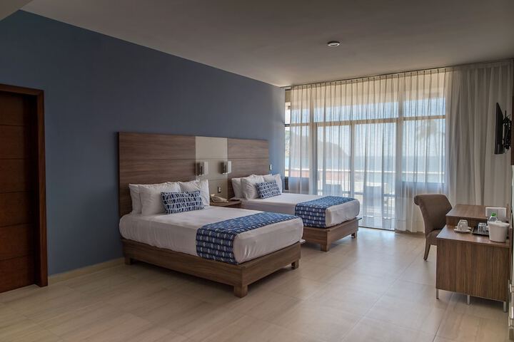 Room 6 of 39