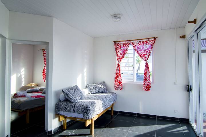 Room 14 of 32