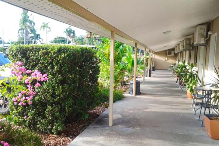 Property Grounds 47 of 54