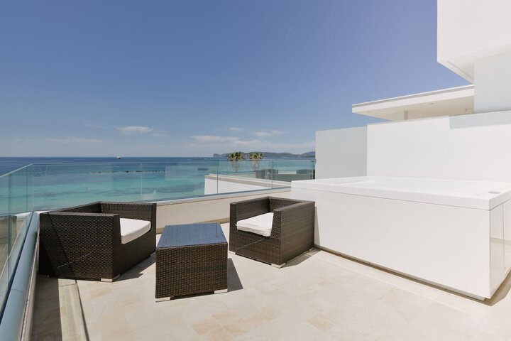 Terrace/Patio 43 of 114